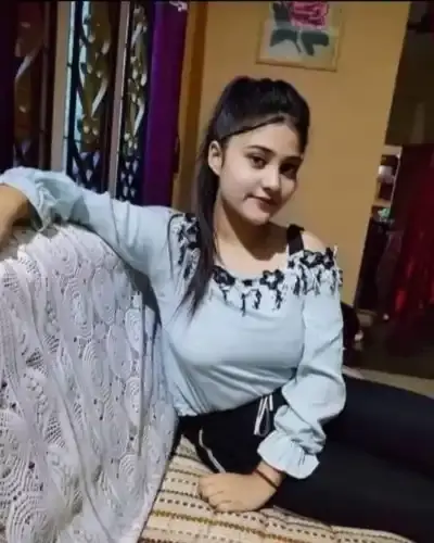 Call Girls Service in Amalapuramu